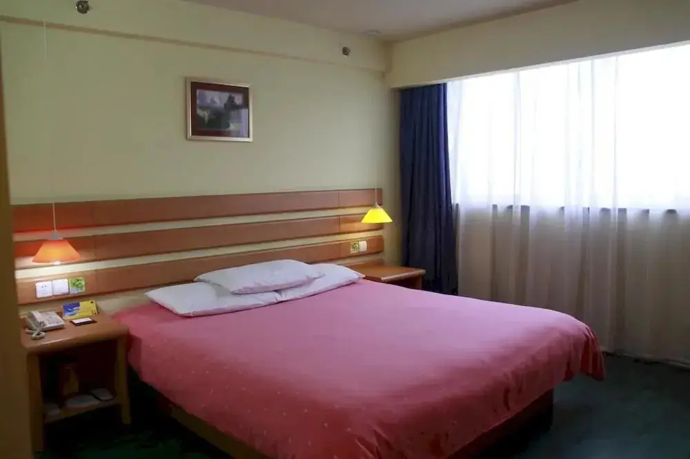 Чаншу: Homeinn Selected Hotel (Changshu Zhaoshangcheng South Bus Station)