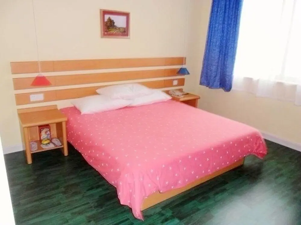 Шанхай: Home Inn Kunshan Zhangpu Development Area