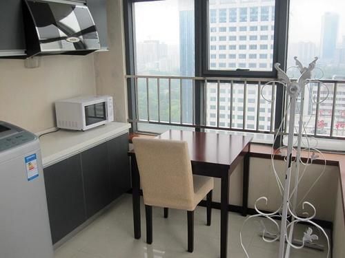 Ухань: Wuhan 1 Plus 1 Hotel