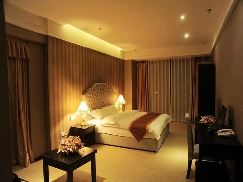 Yidun Hotel — фото 1