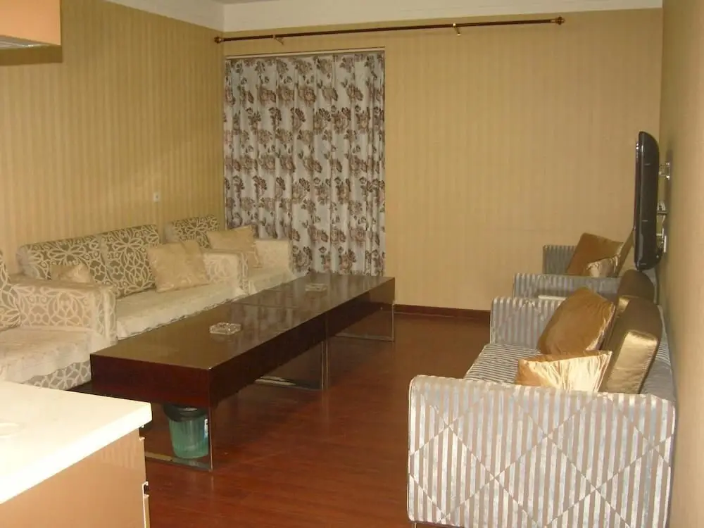 Тяньцзинь: Tianjin Binhai Golden Sunshine Aparthotel