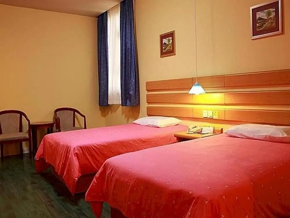 Циньхуандао: Homeinn (Qinhuangdao Jianshe Avenue Minzu Road)