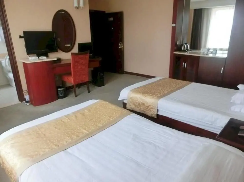 Уси: Lijing Longwan Bay Business Hotel