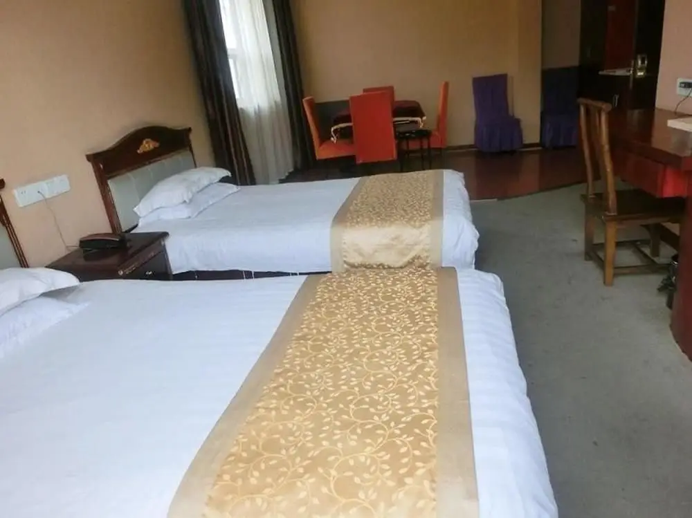 Уси: Lijing Longwan Bay Business Hotel
