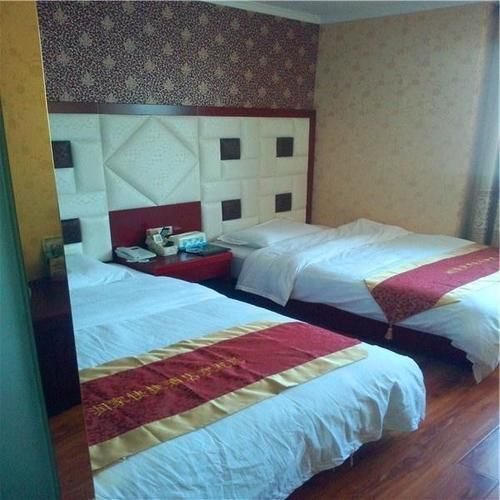 Runjia Express Hotel — фото 1