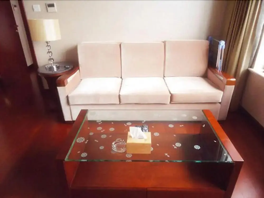 Шанхай: Jing'an Ziyuan Apartment