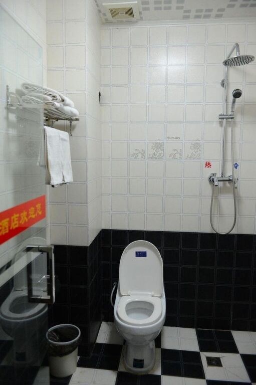 Циндао: Guangsheng Hotel