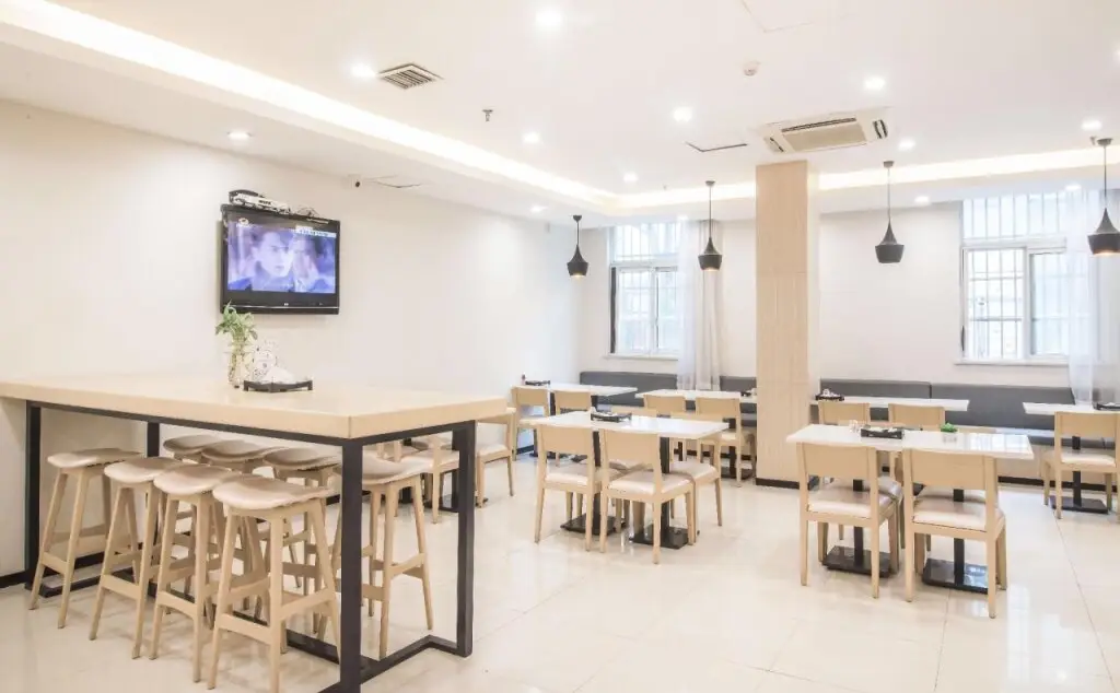 Чанша: Hanting Hotel Changsha Furong Middle Road Xiangchun Road