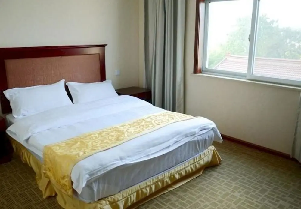 Уси: Bamboo Star Hotel- Liyang