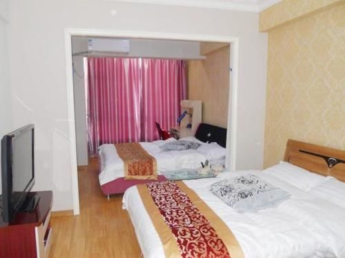 Далянь: Zuoan Classic Fashion Apartment