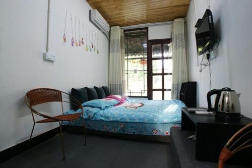 Цзясинь: Xitang Bay Inn