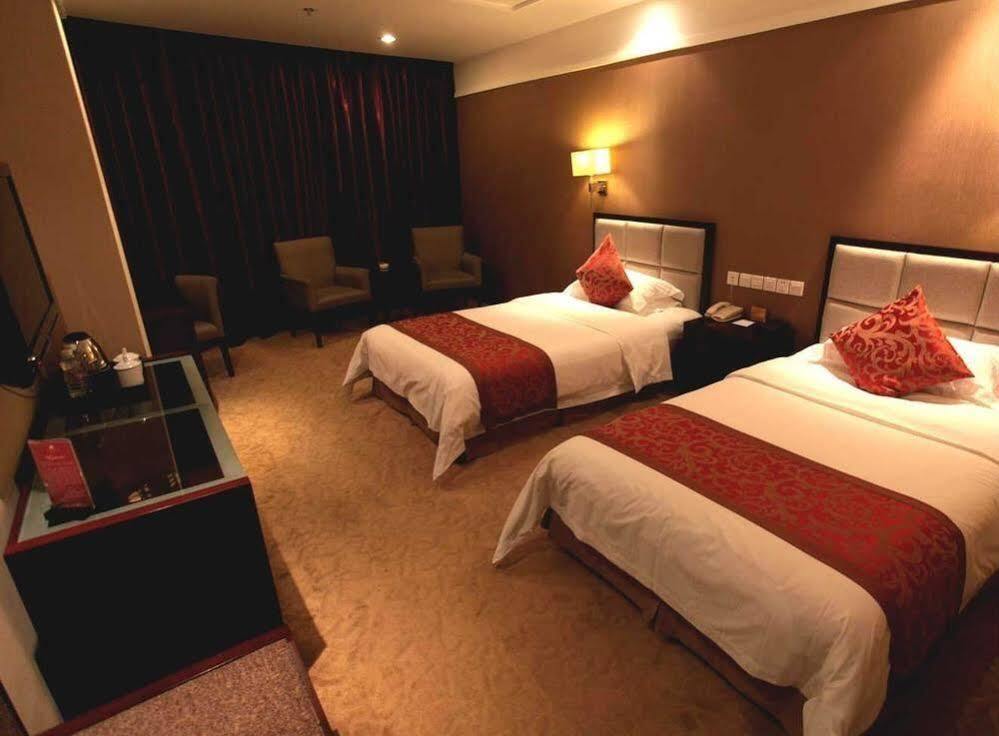 Яань: Yu Du Hotel
