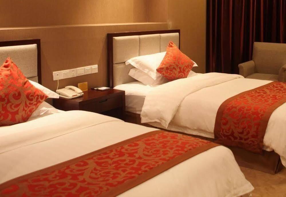 Яань: Yu Du Hotel