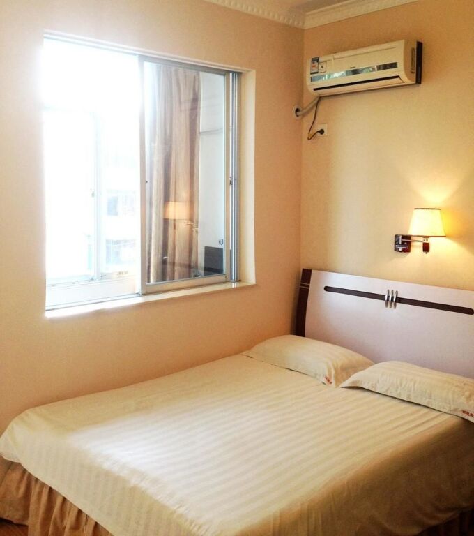 Гуйлинь: Echarm Hotel Guilin City Center Xiangbi Mountain Scenic Spot