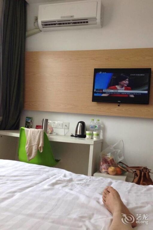 Цзинань: Motel 168 Jinan Shanda Road