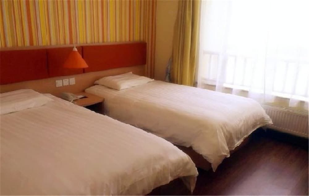 Чэнду: Home Inn Hotel