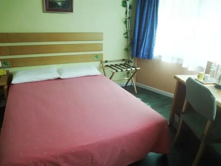 Шанхай: Home Inn