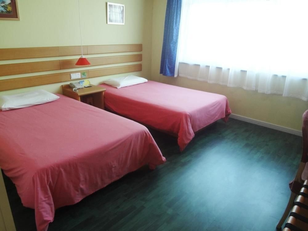 Шанхай: Home Inn