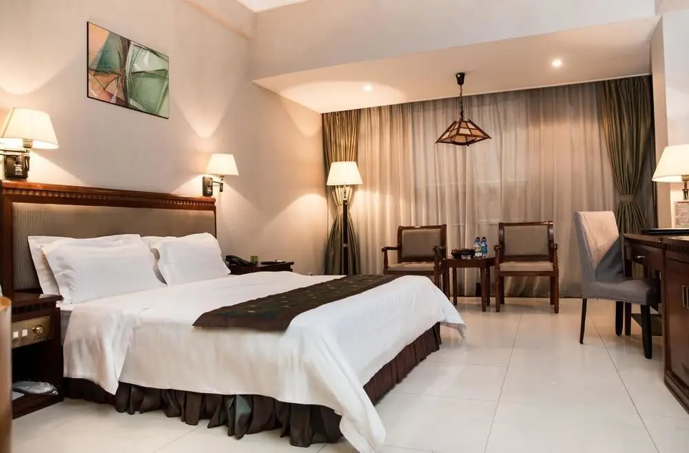 Шэньчжэнь: New Plum Garden Seasons Hotel