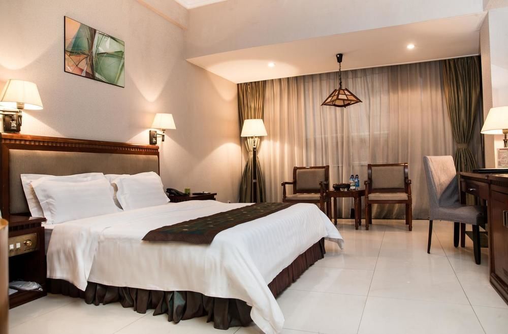 Шэньчжэнь: New Plum Garden Seasons Hotel
