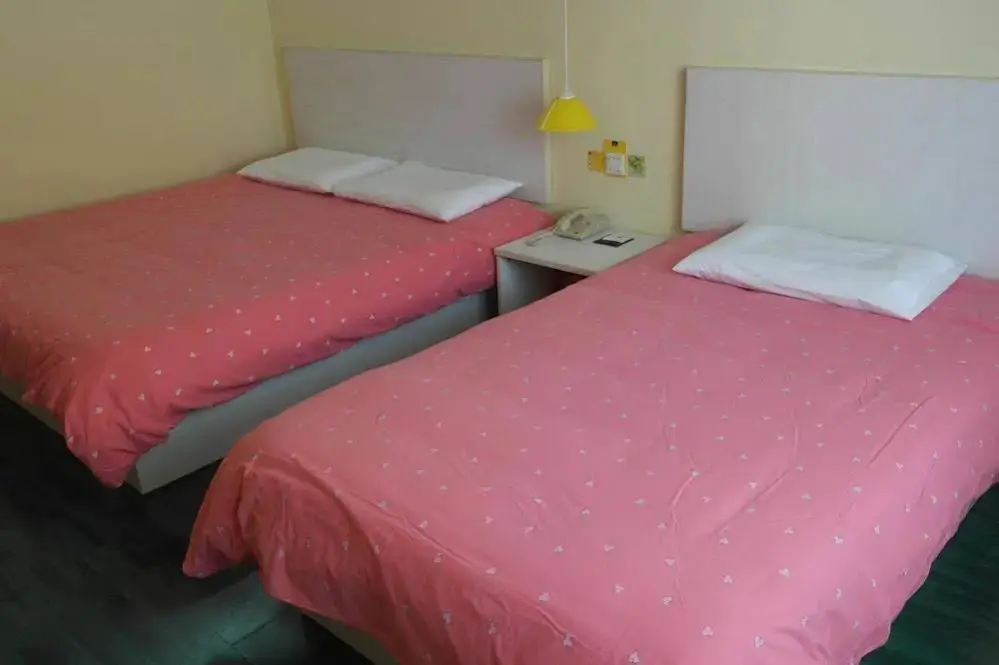 Вэйхай: Home Inn Weihai Shichang Avenue