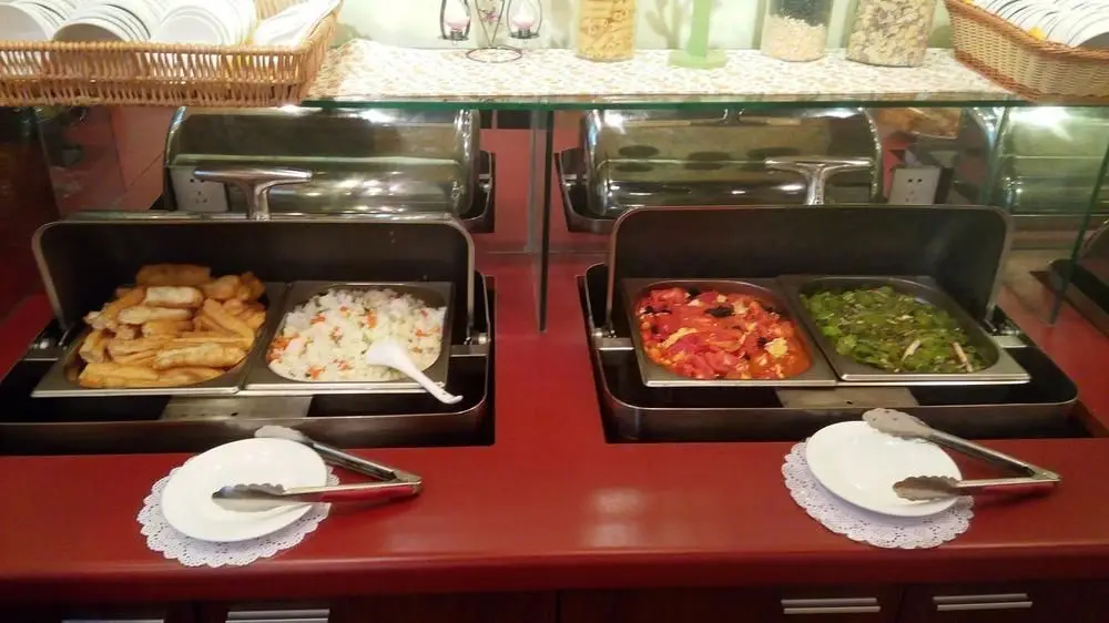 Вэйхай: Thank Inn Plus Hotel Weihai  Wenhua East Road
