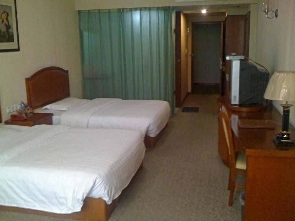 Фучжоу: Huqian Hotel - Fuzhou