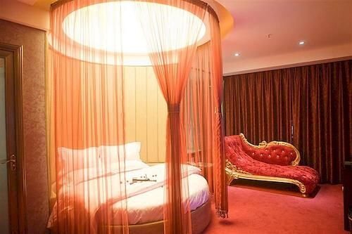 Цзинмэнь: Xipai Hotel