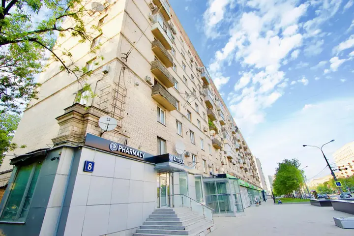 Москва: Квартира свободна на Кутузовском 8