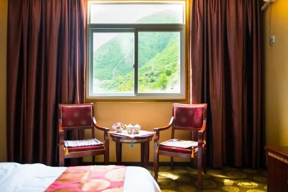 Цзючжайгоу: Jiuzhaigou Yixin Mountain Villa (Jiuzhaigou Qianguqing Store)