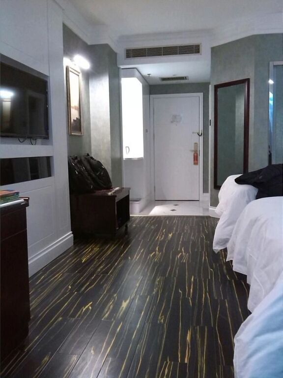 Цзяочжоу: Leju Hotel (Jiaozuo Dongfanghong Square)