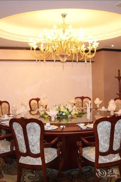 Циндао: Jindao Hotel