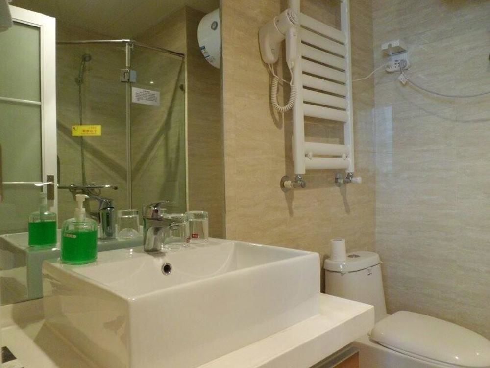 Чжэнчжоу: Zhenzhou Lantian Business Hotel