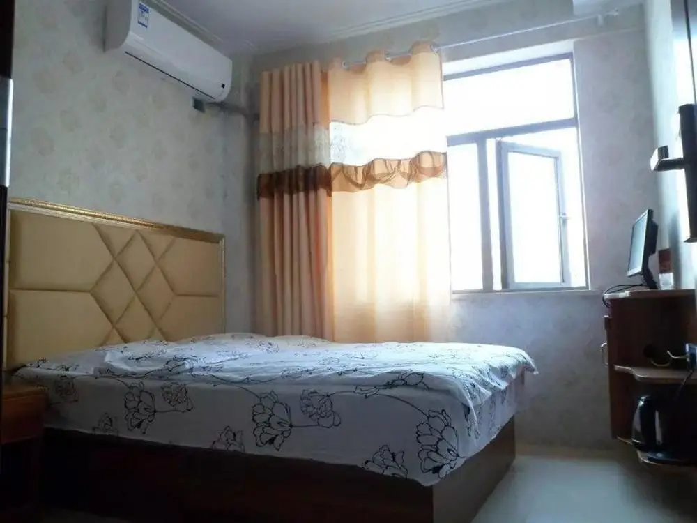 Ухань: Jintaohong Taoyuan Hotel