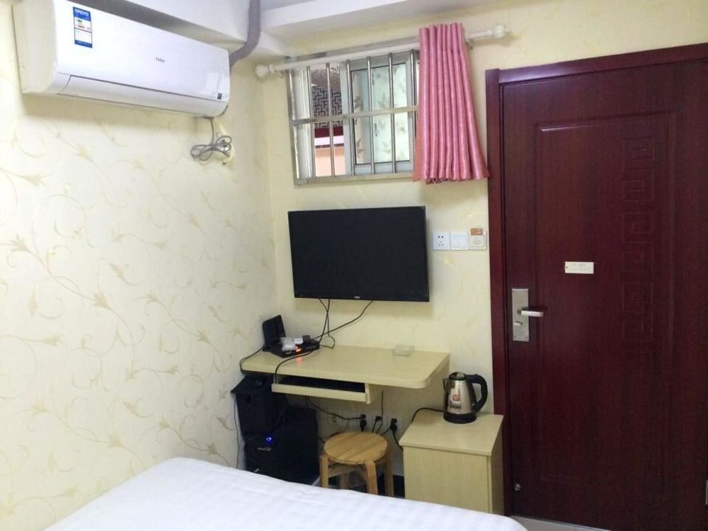 Ухань: Jintaohong Taoyuan Hotel