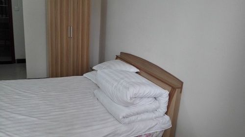 Кайфын: Kaifeng Yaxuange Apartment