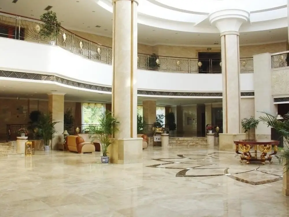 Яань: Yaan Dream Spa Hotel