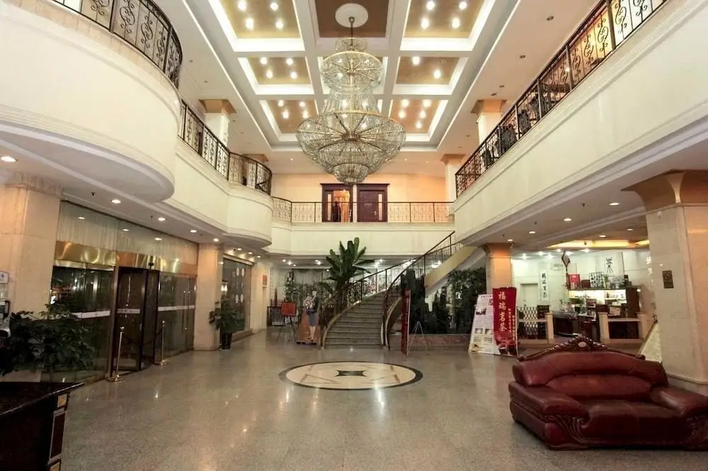 Du Kang Hotel — фото 1
