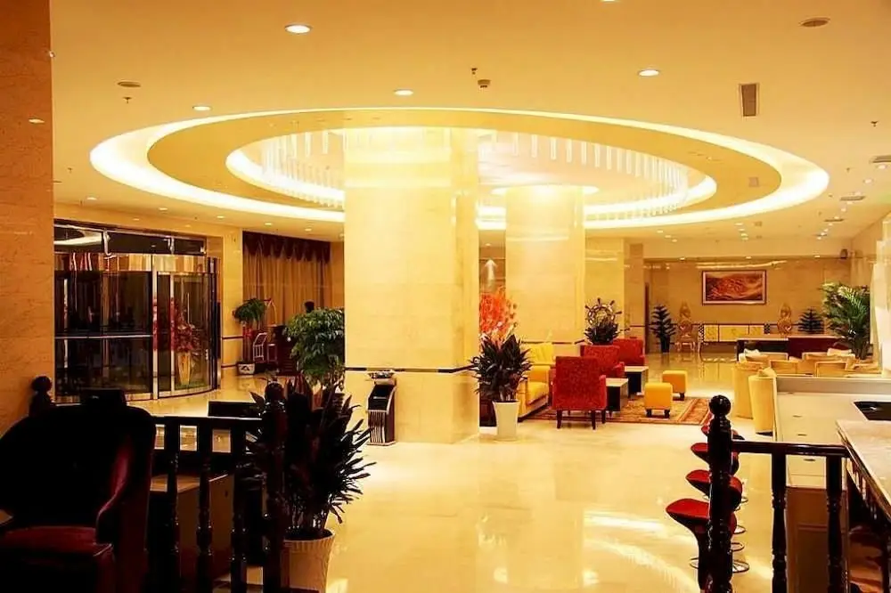 Great Dragon Hotel - Luoyang — фото 1