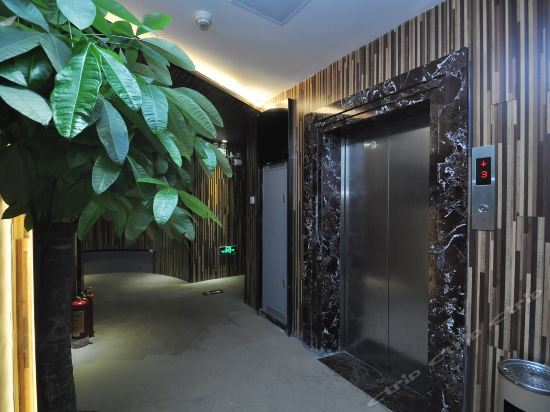 Нанкин: Qingmu Hotel (Nanjing Jiangdongbei Road Provincial Maternity and Child Health Care Hospital Shop)