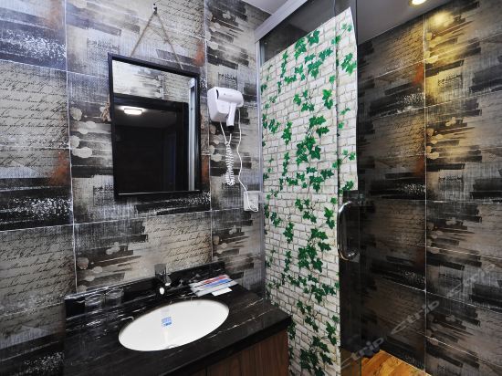 Нанкин: Qingmu Hotel (Nanjing Jiangdongbei Road Provincial Maternity and Child Health Care Hospital Shop)
