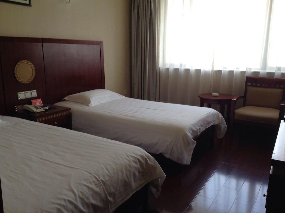 Чжанцзяган: Motel168 Zhangjiagang Changan Middle Road