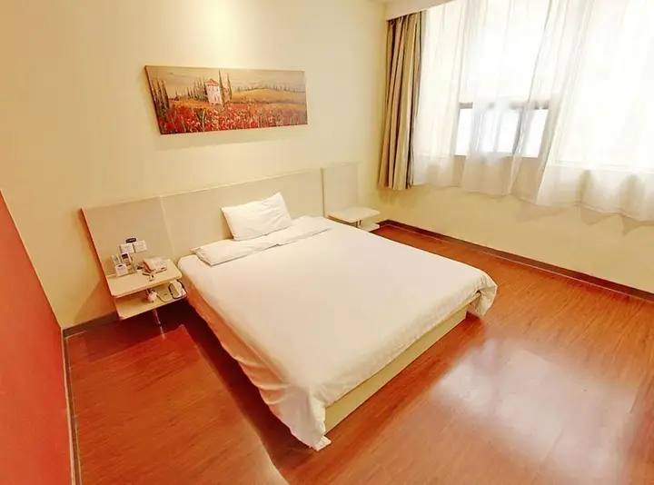 Пекин: Hanting Express Beijing Guomao Dawang Road Branch