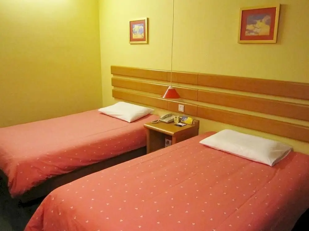 Таншань: Home Inn
