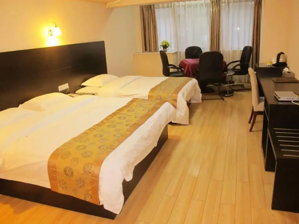 Чэнду: Chengdu Huijun Hotel