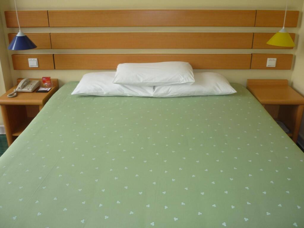 Цзыбо: Home Inn Zibo Railway Station