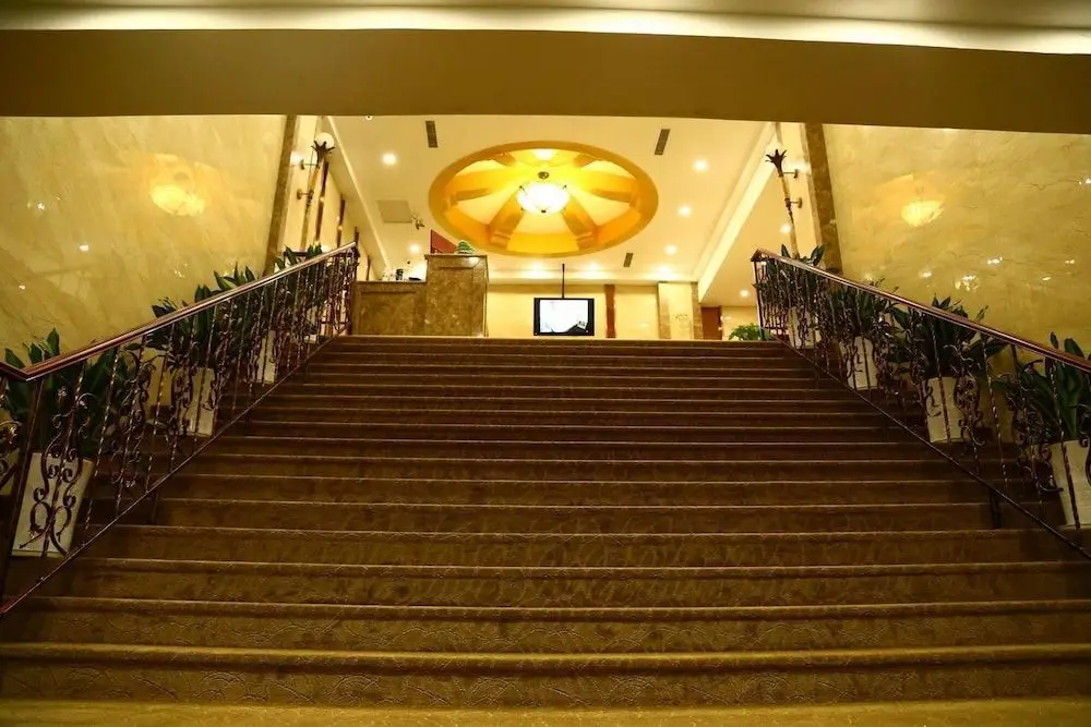 Циндао: Aizunke Hotel