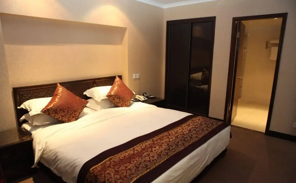 Ханчжоу: Huguang Hotel
