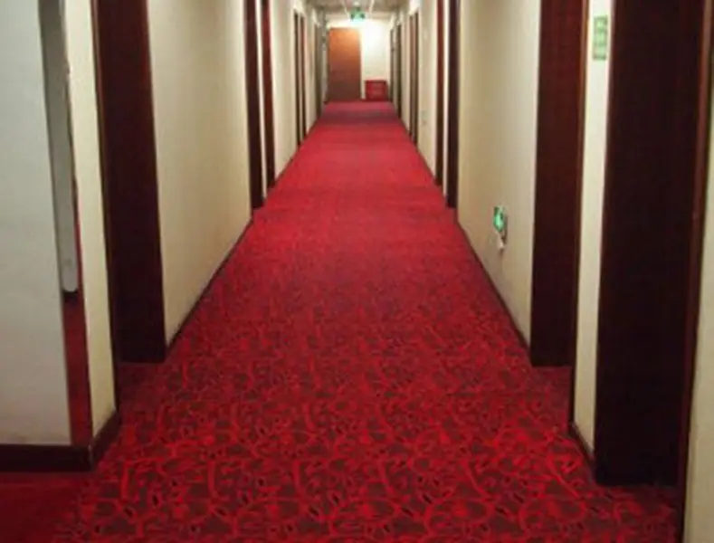 Пекин: Super 8 Hotel Beijing Jin Song Lu Guang Ming Qiao