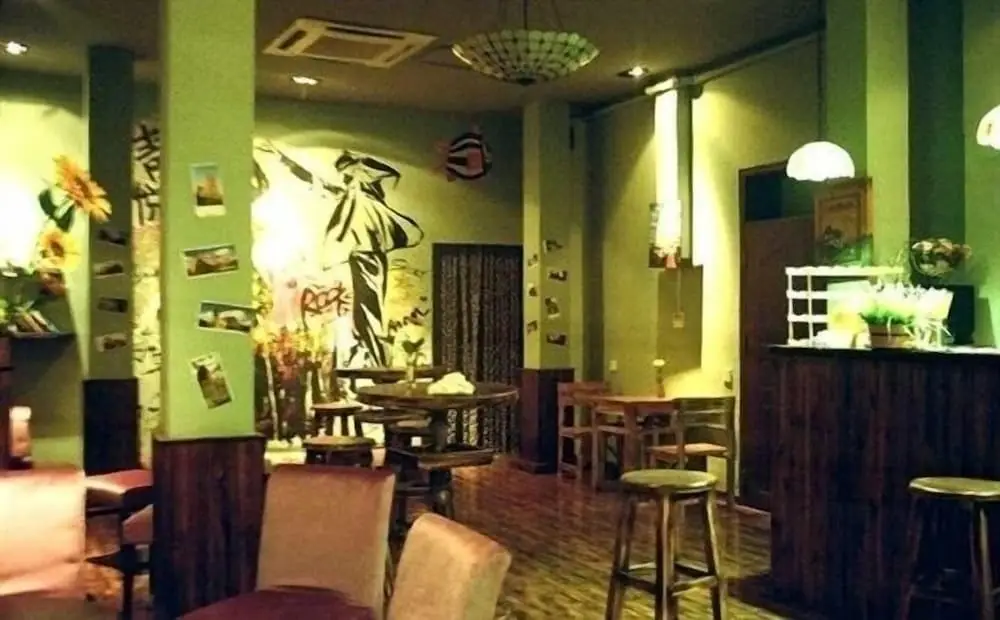 Циндао: Qingdao Yuezhu Topic Hostel